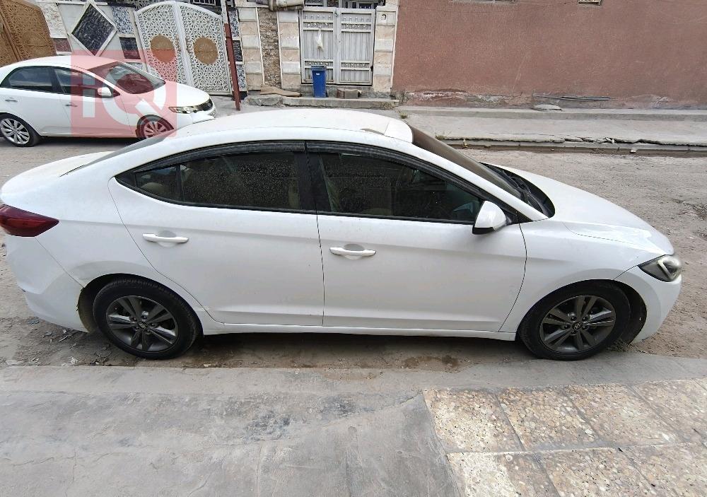 هيونداي النترا